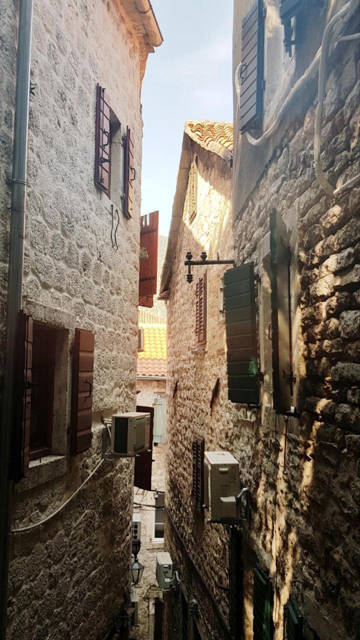 Kotor Bagus - Cozy Boutique Old Town Studio With Seaview Terrace Exterior foto